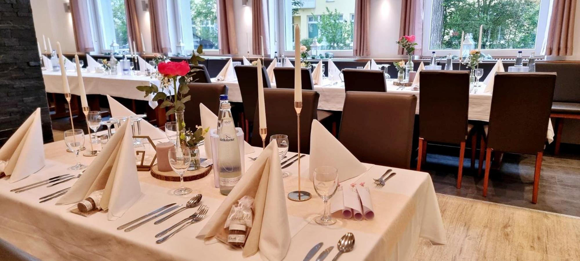 Hotel Krone Königsbrunn Exteriér fotografie